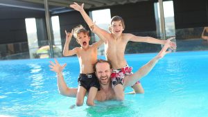 L'abri de piscine haut : bien plus qu'un simple dispositif de sécurité