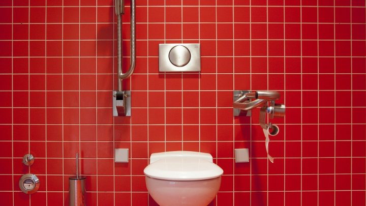 Comment redonner un coup de jeune à une salle de bain ?