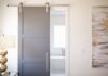 Porte_coulissante_PVC_sur_mesure:_Bénéfices_et_commande
